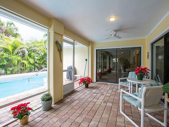 4th image of 955 Tobago Ter
