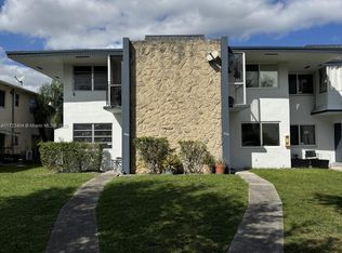 5325 Hollywood Blvd #5325, Hollywood, FL 33021