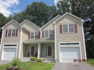 4 Bay Point Ln, Haverhill, MA 01835