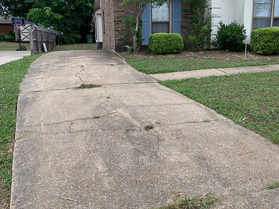Private Driveway
