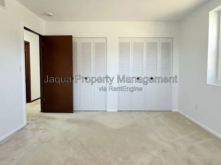 2383 Quincy Ave — Photo 14