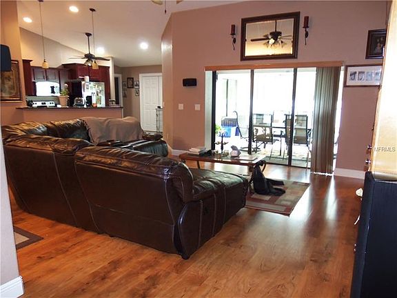 5th image of 4281 Renova Ave