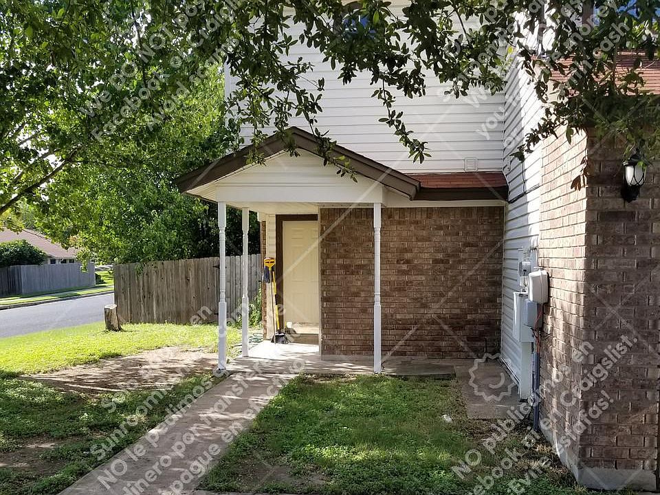 1st image of 12138 Thompkins Dr #A
