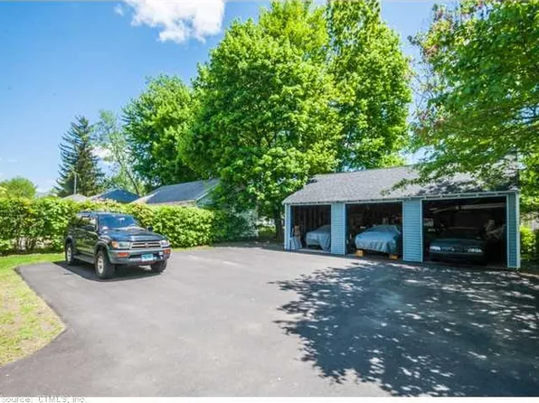 38-40 Oakwood Ave #2, West Hartford, CT 06119