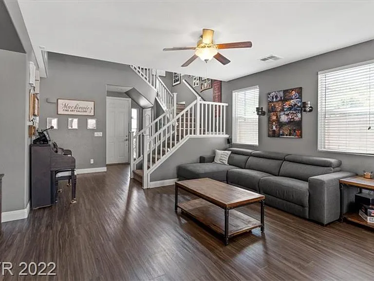 7725 Donner Peak St — Photo 26
