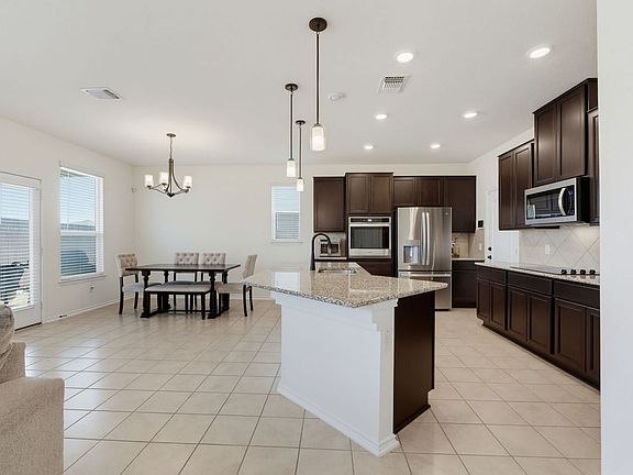 5th image of 1309 Long Creek Ln