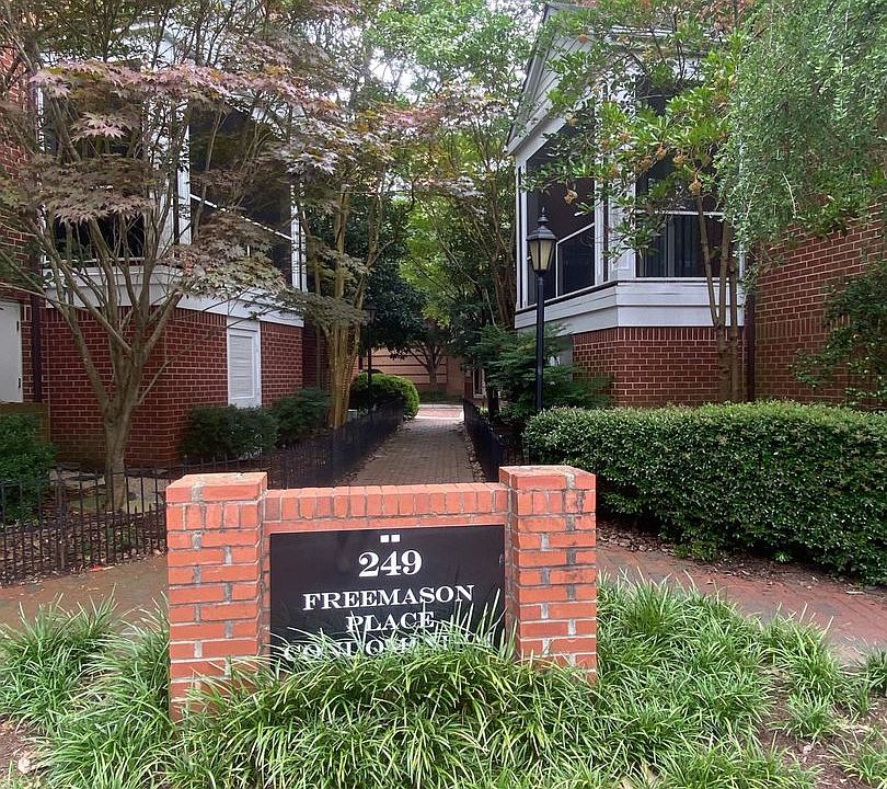 1st image of 249 W Freemason St APT 303