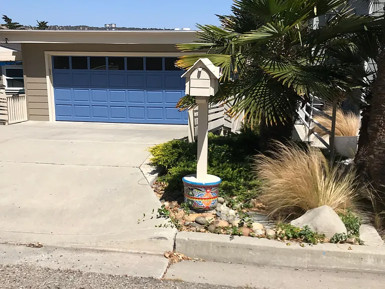 324 Selma St — Photo 40
