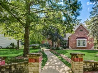 24W501 Ohio St, Naperville, IL