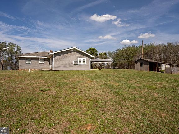 4th image of 4807 Lee Rd