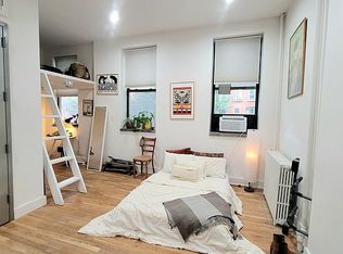 121 Lafayette Ave #2A, Brooklyn, NY 11217