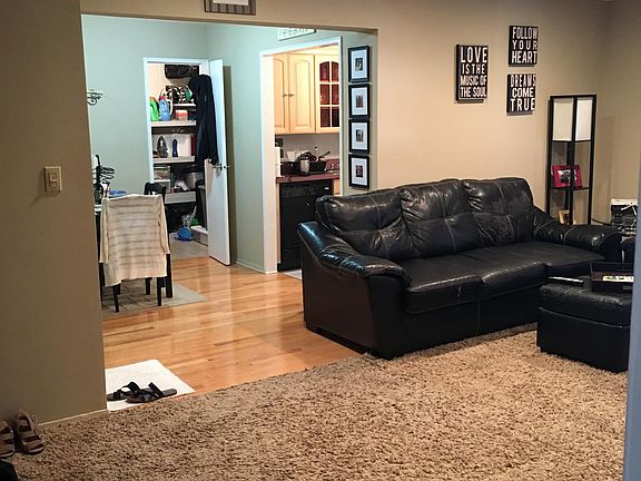 2nd image of 740 E Broadway APT 6G