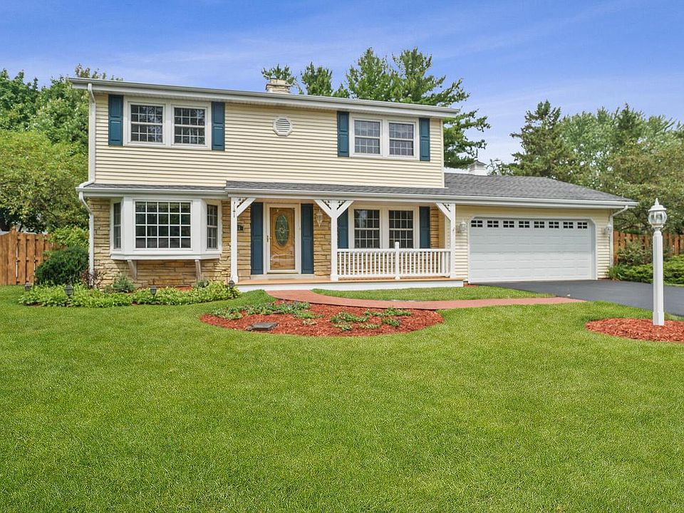 1st image of 782 Kingston COURT