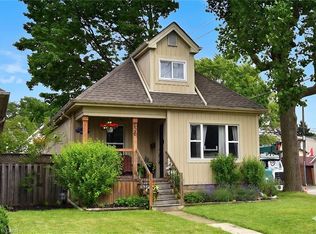 56 Barons Ave N, Hamilton, ON L8H 5A4