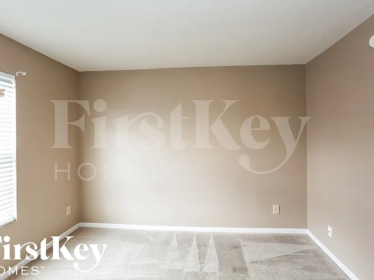 11657 Presidio Dr — Photo 6