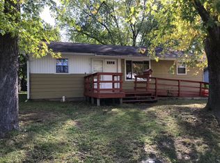 13515 Wood St, Woodbridge, VA 22191