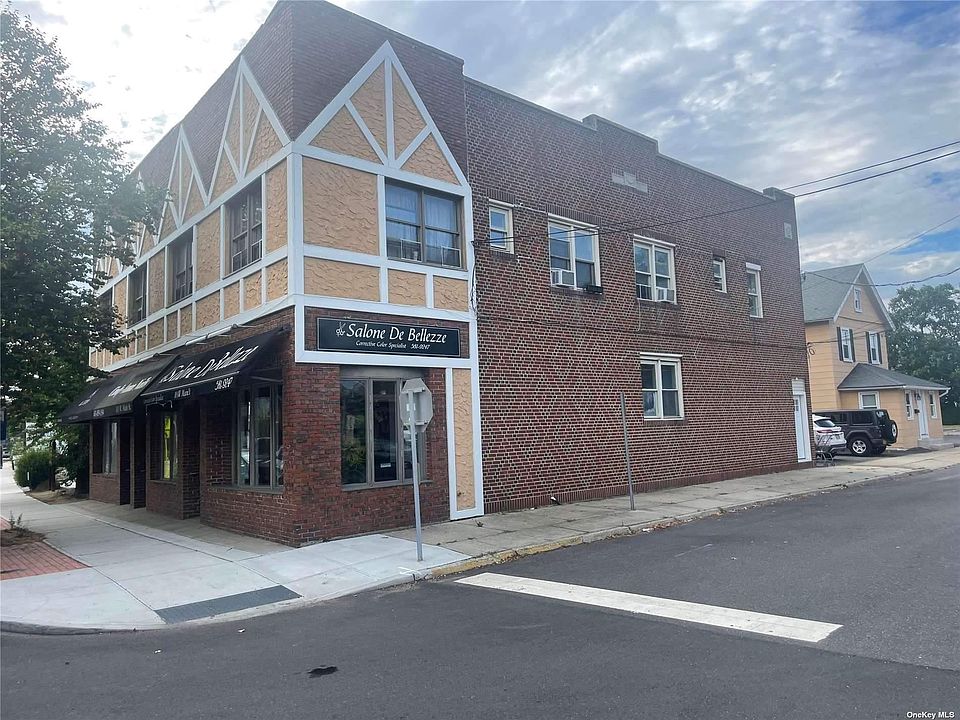 1st image of 109 W Main St #4