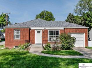 1802 N 49th St, Omaha, NE 68104