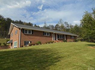 2259 Taylorsville Rd, Lenoir, NC 28645