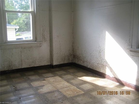 4th image of 1261 High Ave