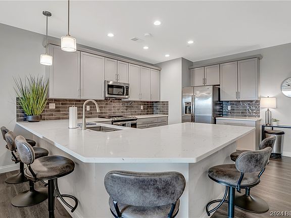 5th image of 166 Captiva Dr Unit 2D