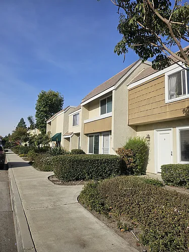 39 Meadowgrass Photo 1