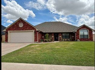 8314 SW Castlestone, Lawton, OK 73505