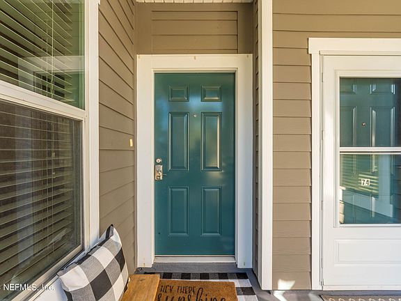4th image of 78 BUCKLEY Court #78