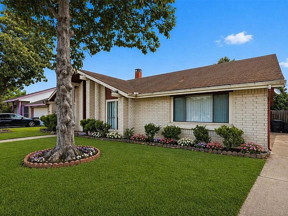 2nd image of 8611 Humphreys Dr