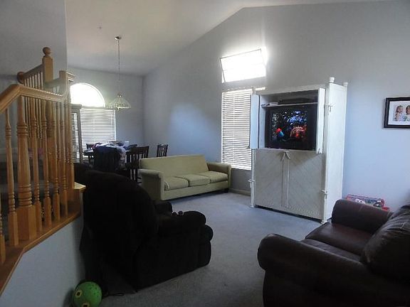 2nd image of 1843 Olvera Dr
