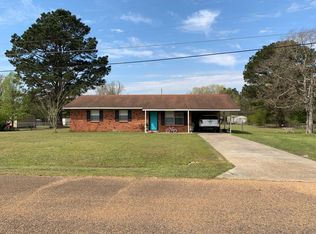 70 Freeman Dr, Columbus, MS 39702