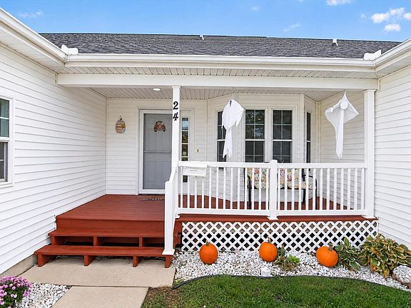 4th image of 24 Meadowridge Dr #29