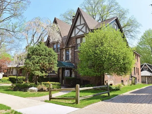 404 Virginia Ave APT 11, Royal Oak, MI 48067