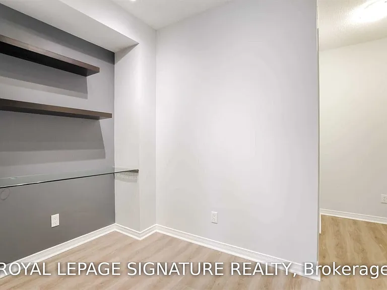 42 Western Battery Rd #704 — Photo 16