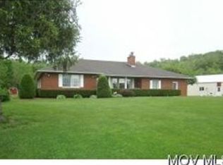 213 Lois Ln, Waterford, OH 45786