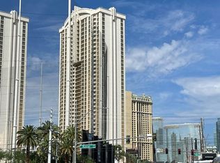 135 Harmon Ave, Las Vegas, NV 89109