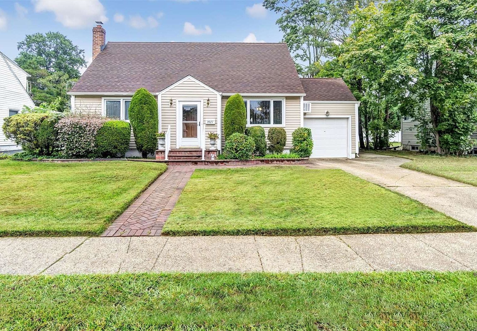 3927 Maywood Drive, Seaford, NY 11783 Zillow