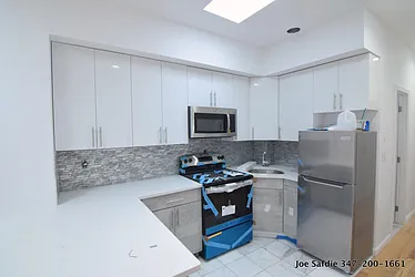 Rented by Safdie Realty Group