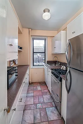 Sold by Stribling | media 5