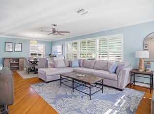 525 N L St, Lake Worth, FL 33460