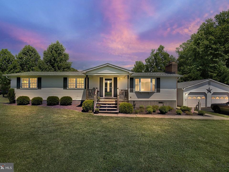 1st image of 40225 Hidden Meadow Ln
