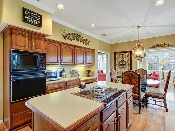 2nd image of 95303 Spinnaker Dr
