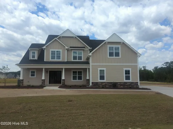 2849 Windflower Lane, Grimesland, NC 27837