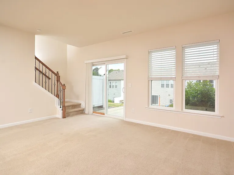278 White Oak Ridge Dr — Photo 13