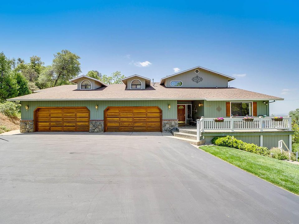 1st image of 20058 Sommette Dr