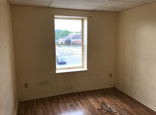 39 S Jefferson St APT C, New Castle, PA 16101