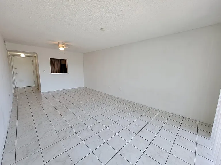 3700 NW 21st St #203 — Photo 3