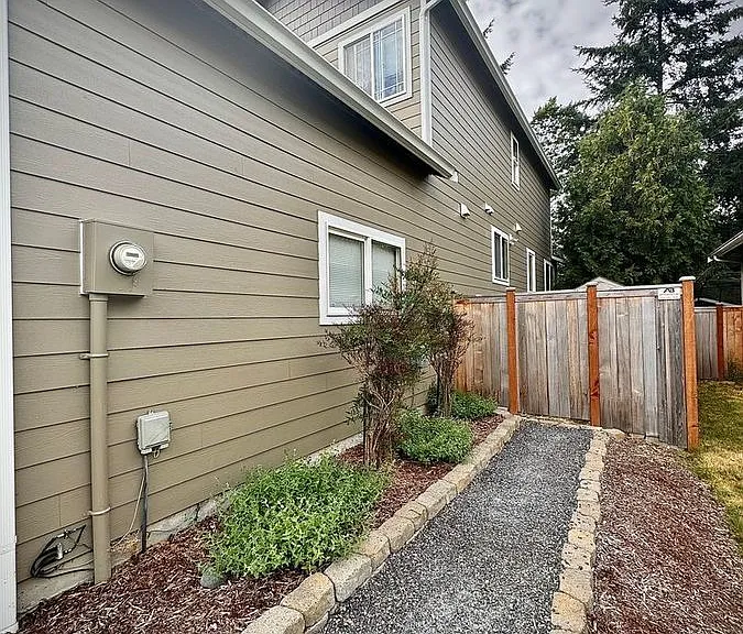 3001 140th Pl SE — Photo 3
