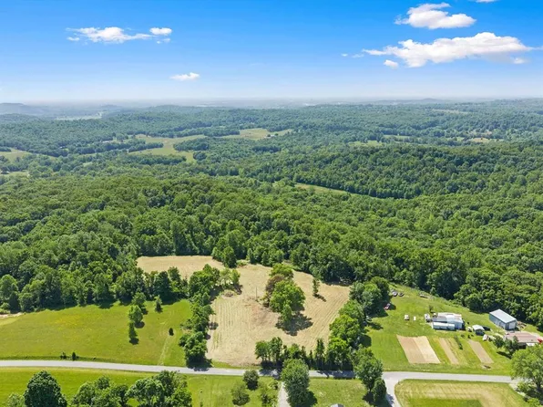 485 Halls Chapel Rd, Bowling Green, KY 42101