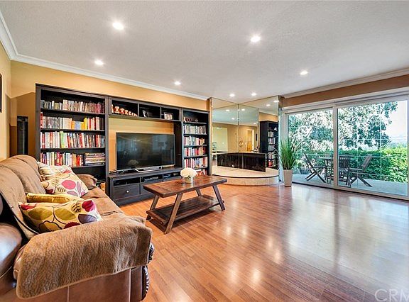 3rd image of 5556 E Vista Del Este